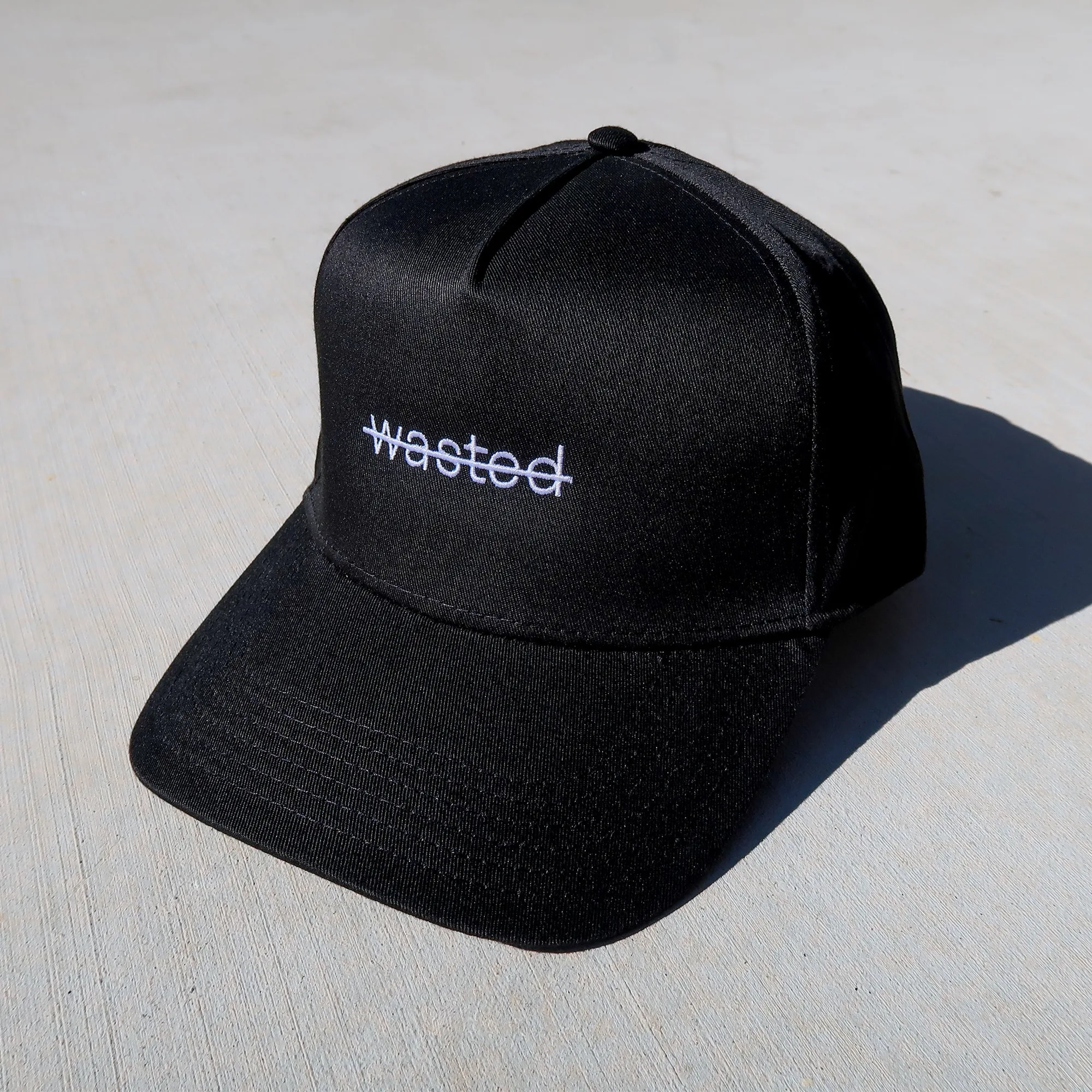 مقاس قبعة Feel the Float Trucker: ما يجب التحقق منه قبل الشراء