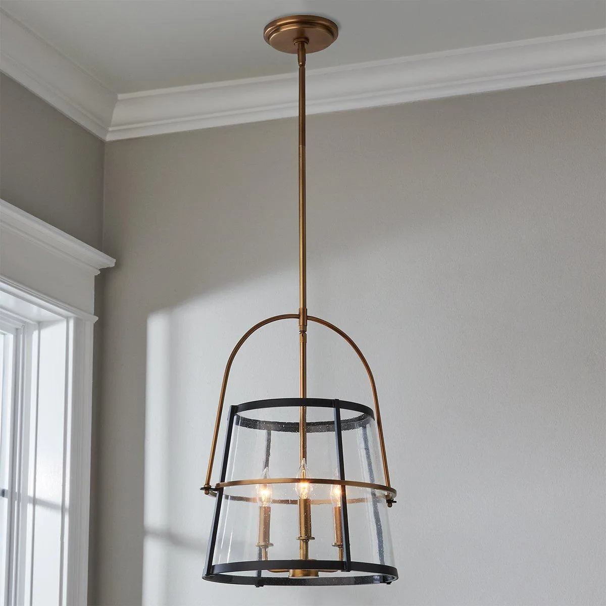 Wall Sconce Buying Guide: Placement, Height, and Style Tips