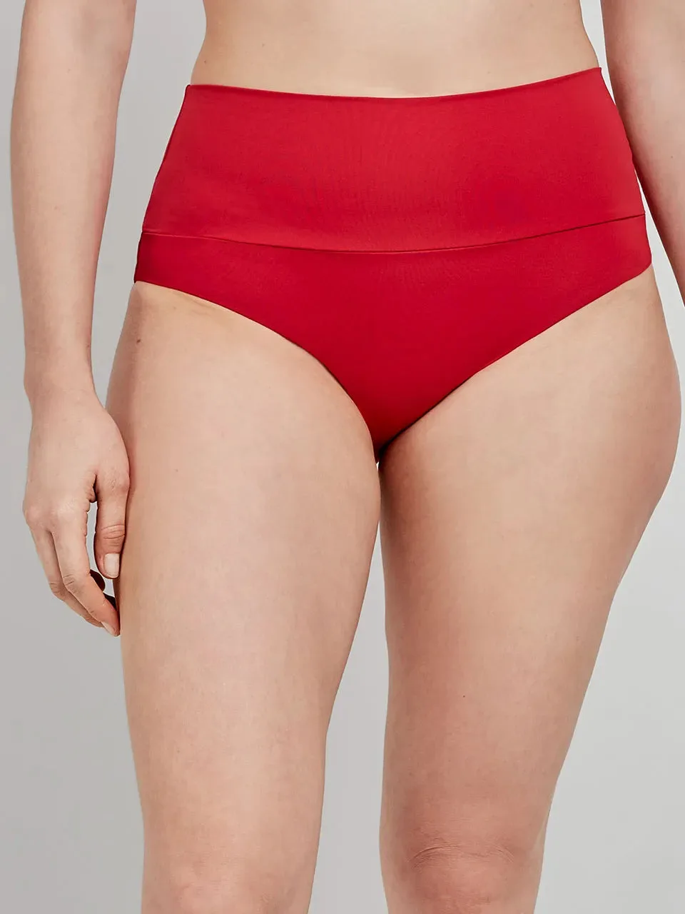 Hoher Bikini-Slip, multifunktional