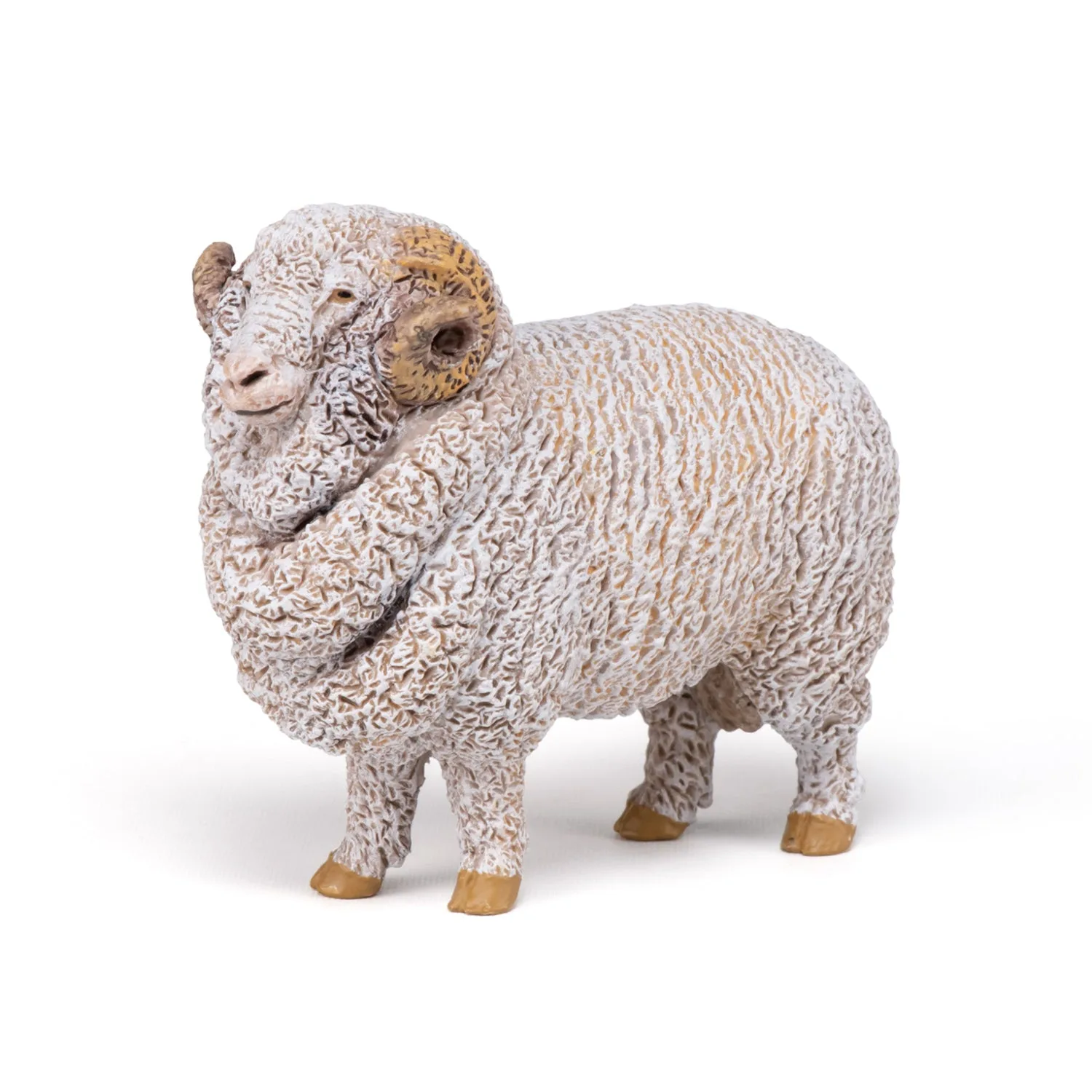 Insegna le razze animali con le figurine della fattoria