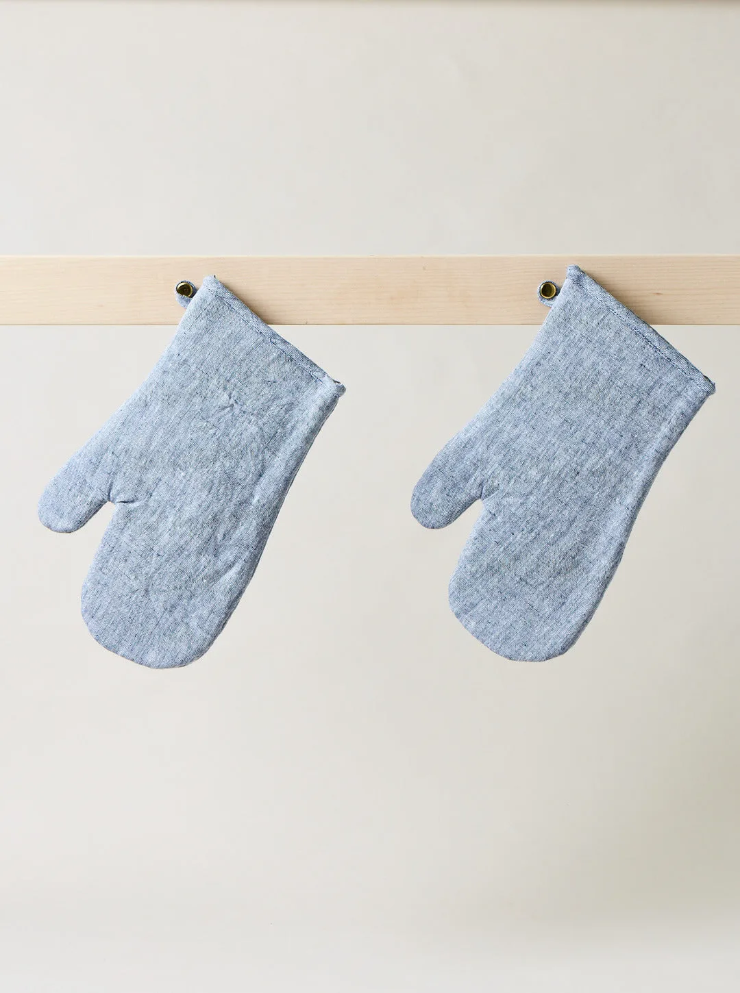 Washed Linen Oven Mitt