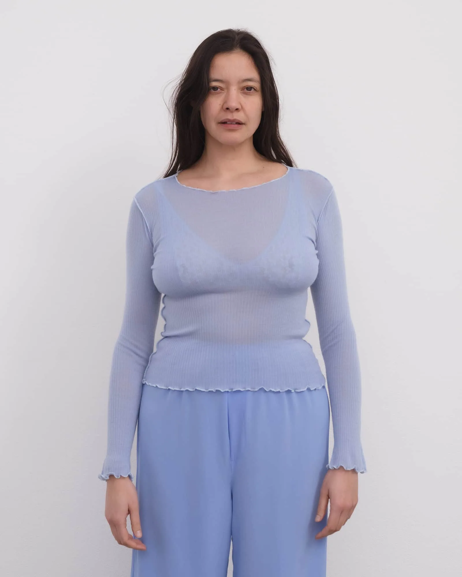 Maglia a maniche lunghe o camicia: quale strato vince?