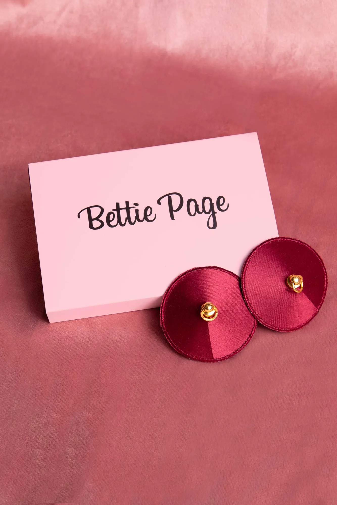 Nipple Pasties: What They Are and How to Use Them