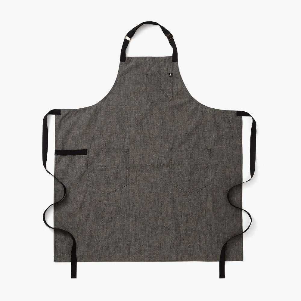 Sådan vælger du et stort forklæde til grill og BBQ