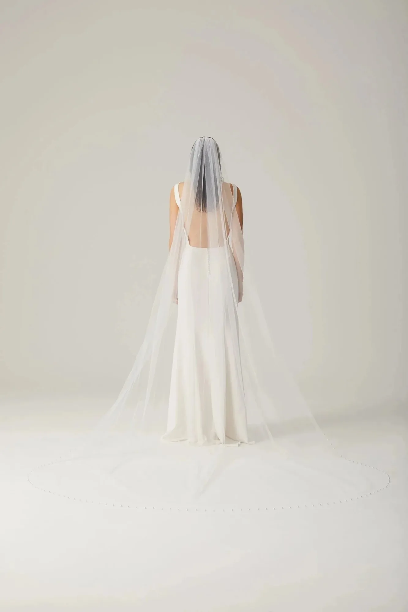 Pearl Edge Abbey Length Veil | Floral White