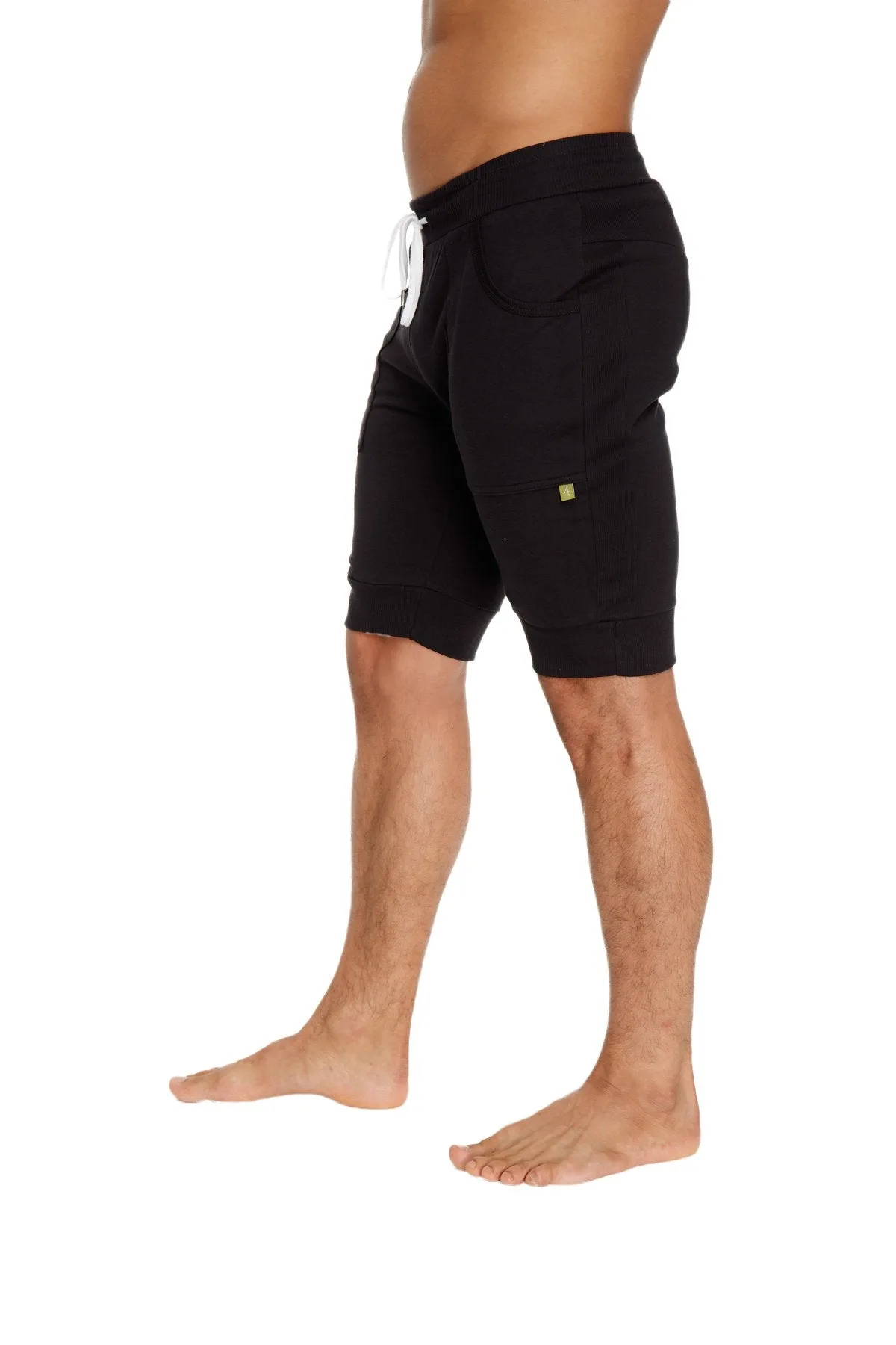 Short yoga con polsini (Nero) di 4-rth