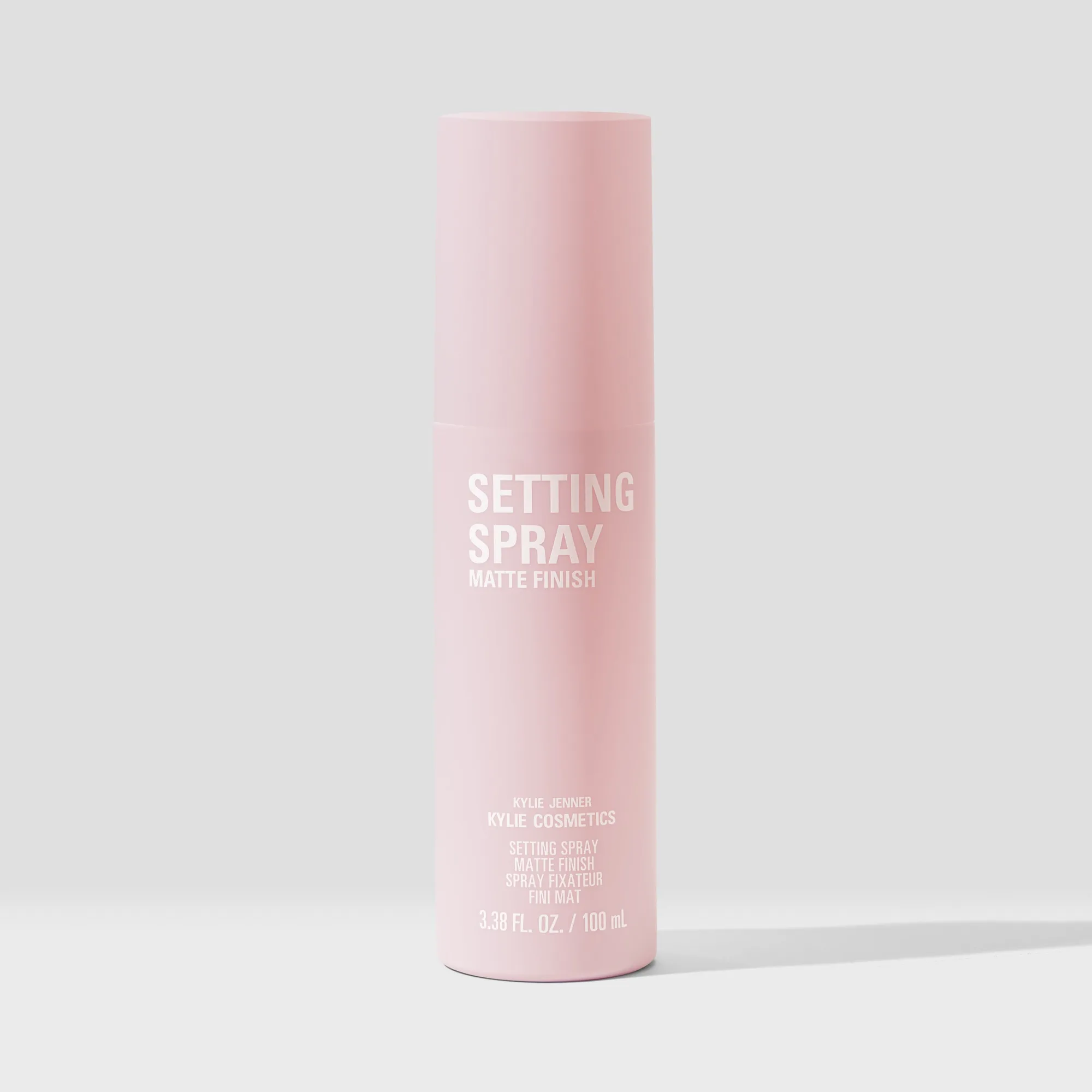 Kylie Cosmetics Setting Spray czy Primer: Który najpierw?