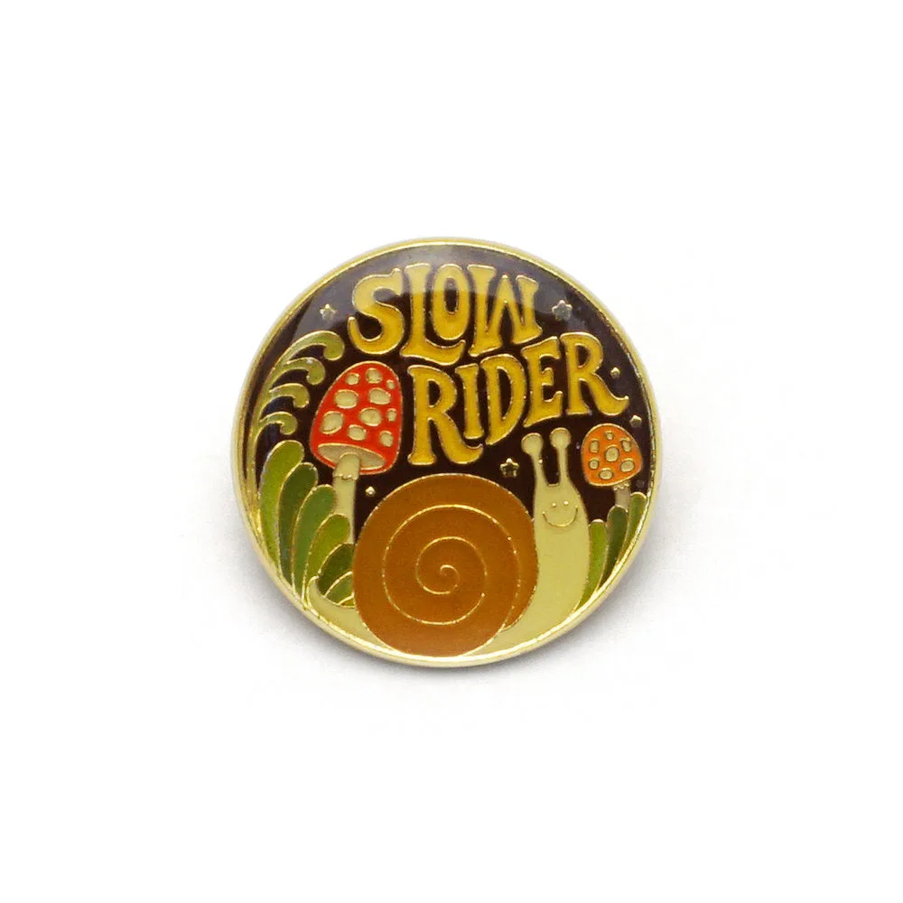 Pin de Esmalte Slow Rider