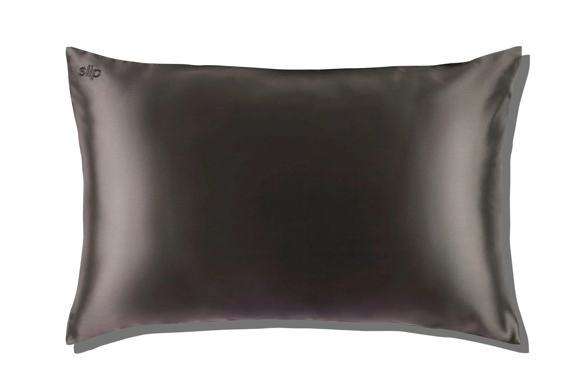 Silk Pillowcase vs. Silk Scrunchie: Which Overnight Hair Protection Method Is Right for You?