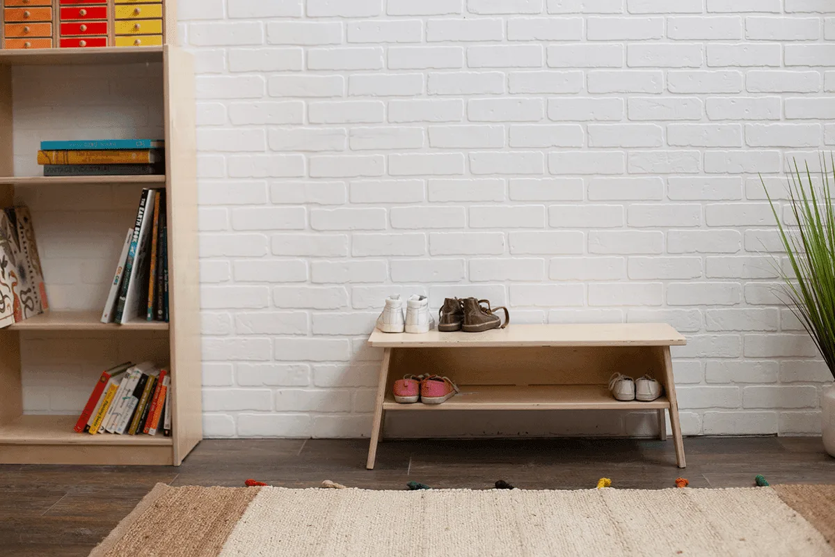 Value-Grade Shoe Bench