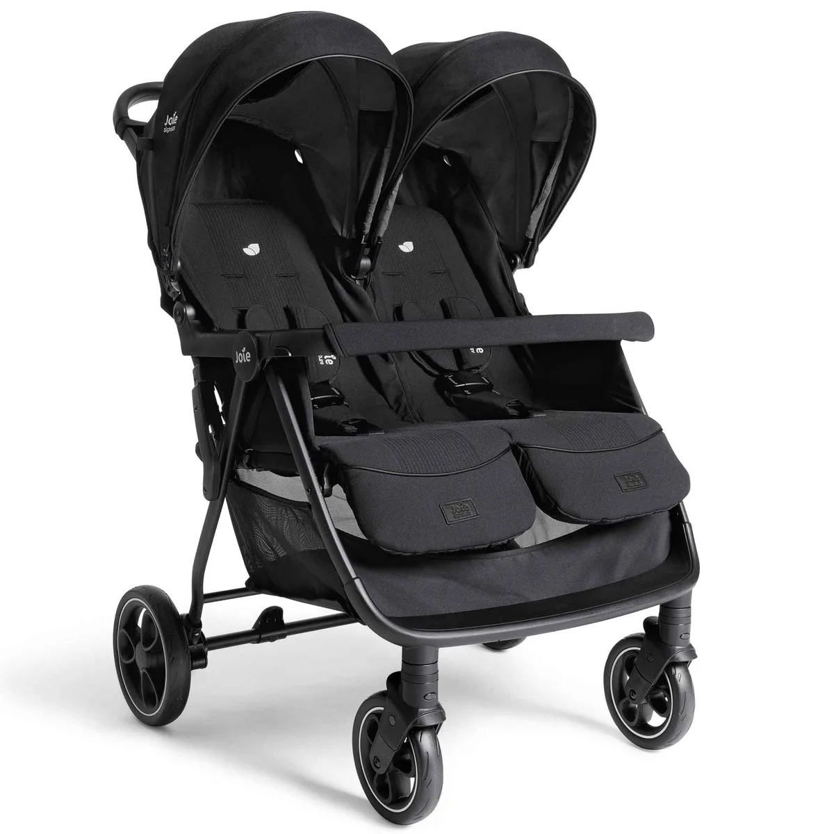 Doppelkinderwagen für zwei Kinder richtig auswählen