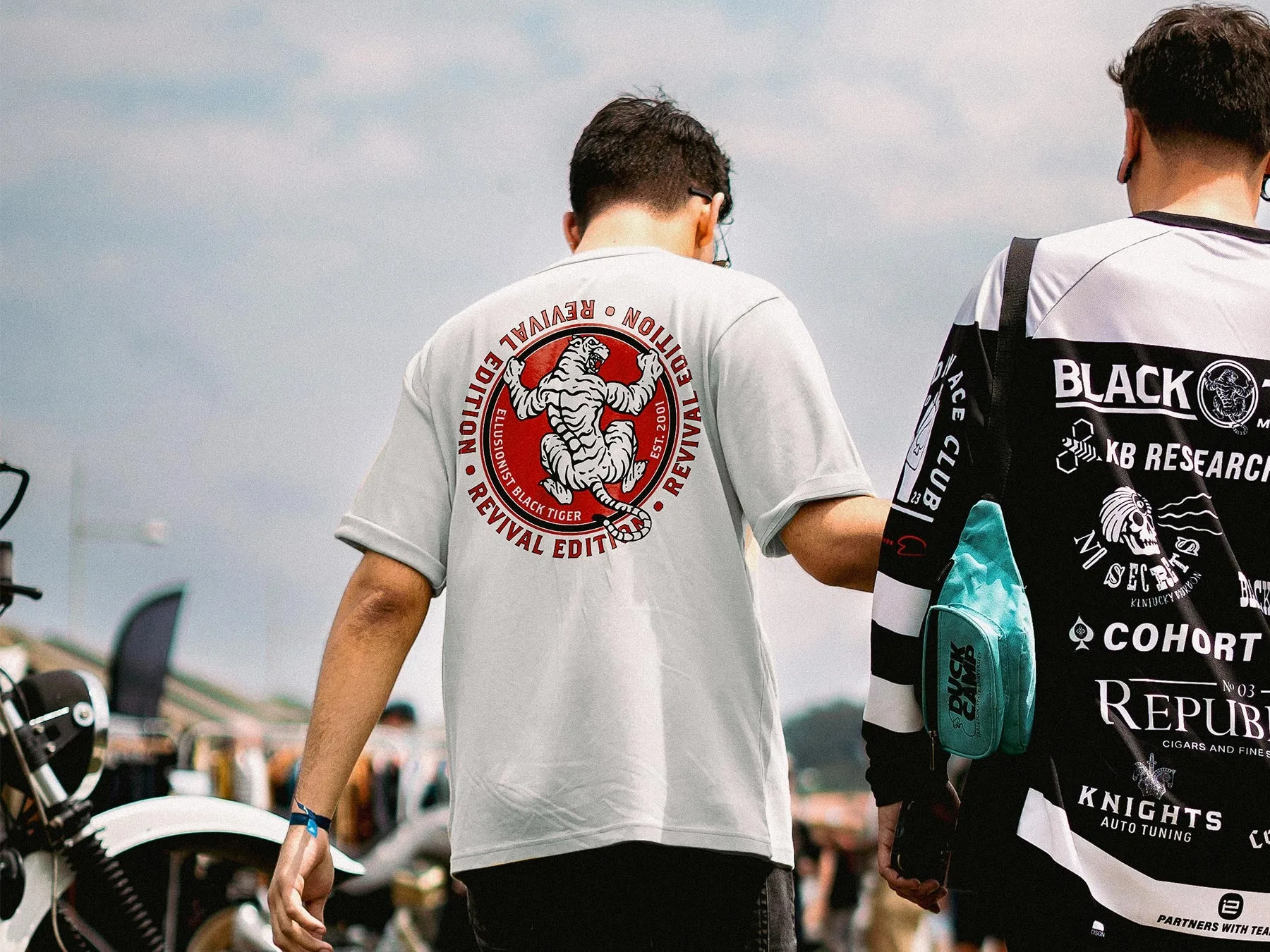 Camiseta Tigre Negro: un look atrevido para tu magia