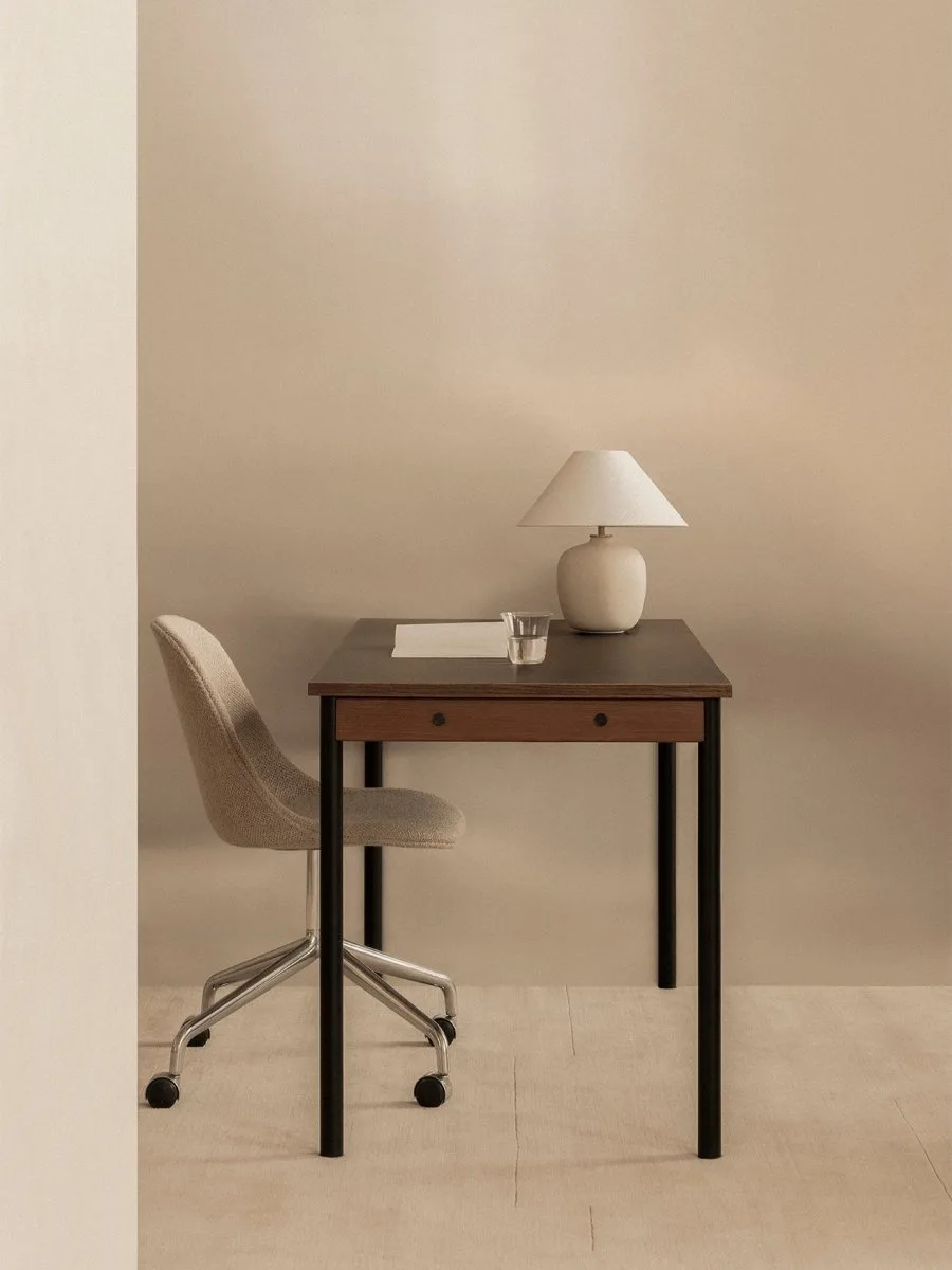 Scandinavian Office Desks: Why Minimalist Design Boosts Productivity