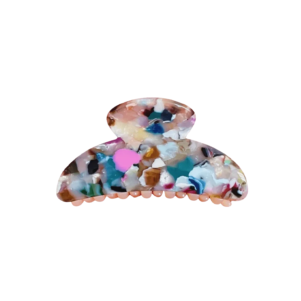 Acetate vs. Mother of Pearl Hair Clips: Which Finish Is More Durable and Stylish?