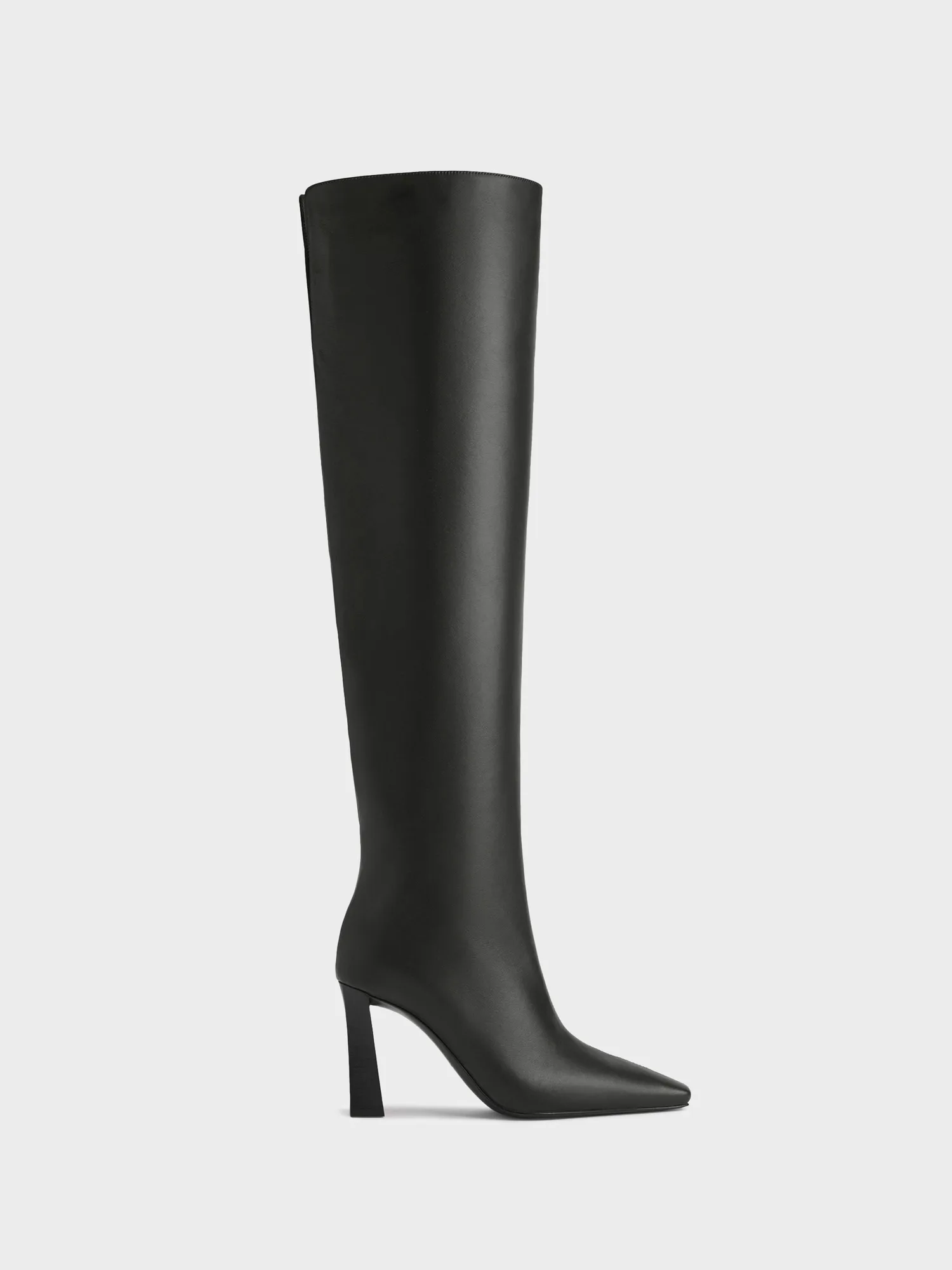 Botas Giuseppe Zanotti en frío: cuidado y estilo