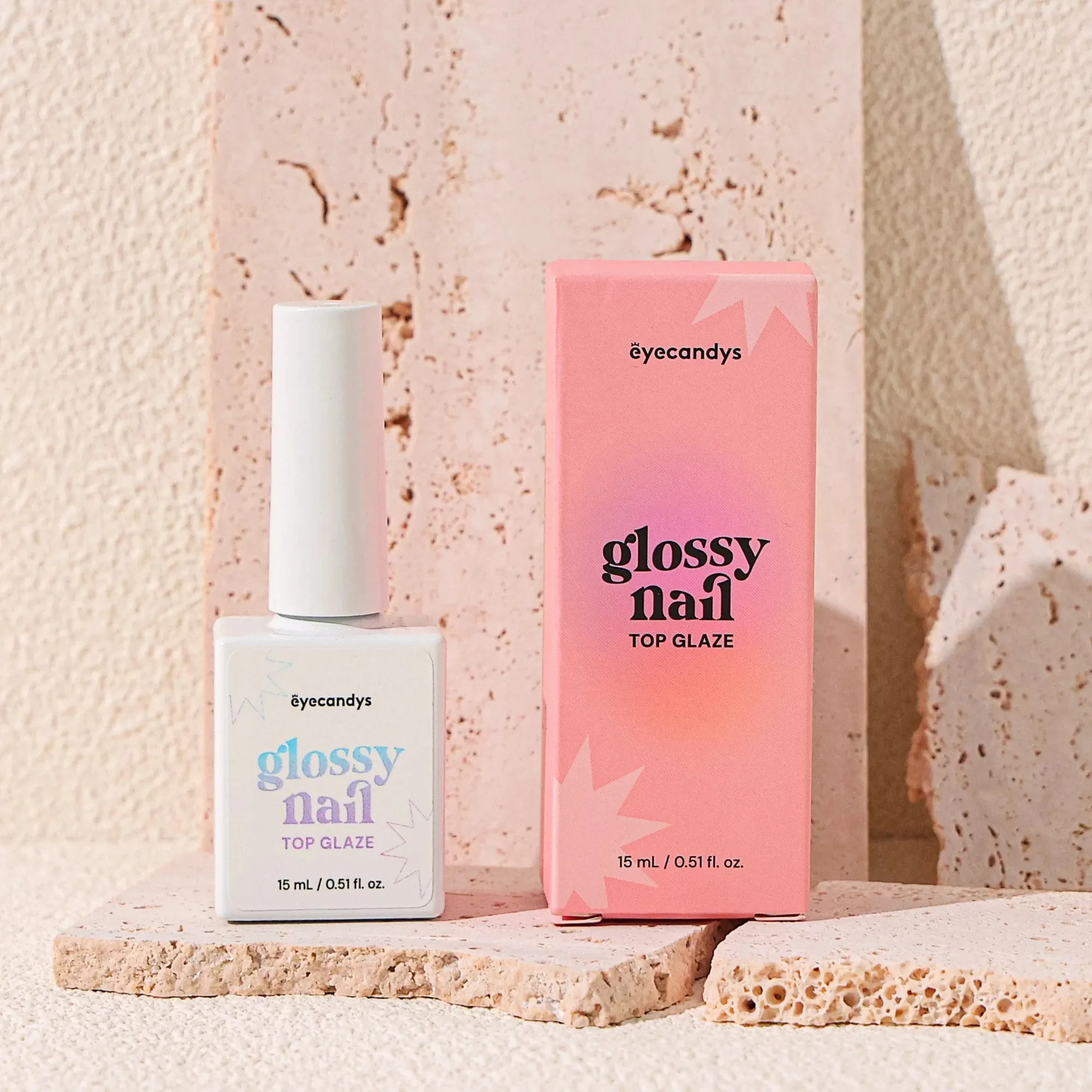 Nail Top Glaze vs. top coat classique : différences clés