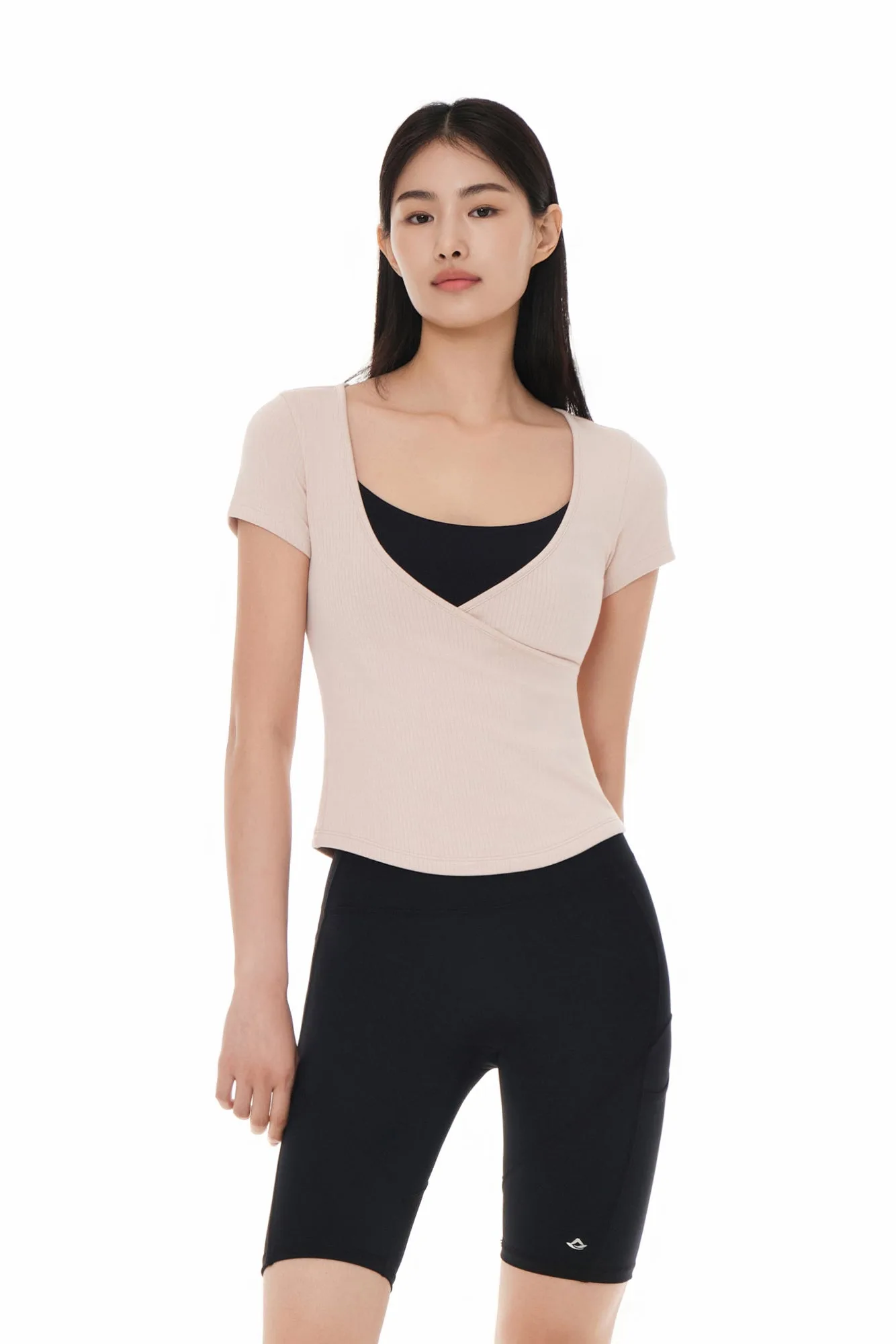 Fresh Ribbed Wrap Short Sleeve vs Airtouch Pace Cropped Tank: ¿Qué top elegir?