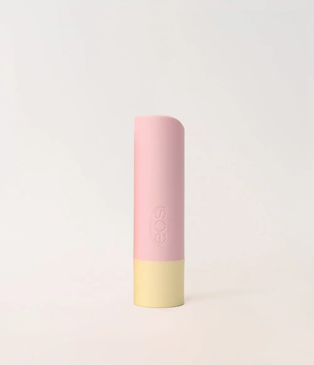 Lip Balm vs. Lip Treatment: When to Use Each for Maximum Lip Hydration