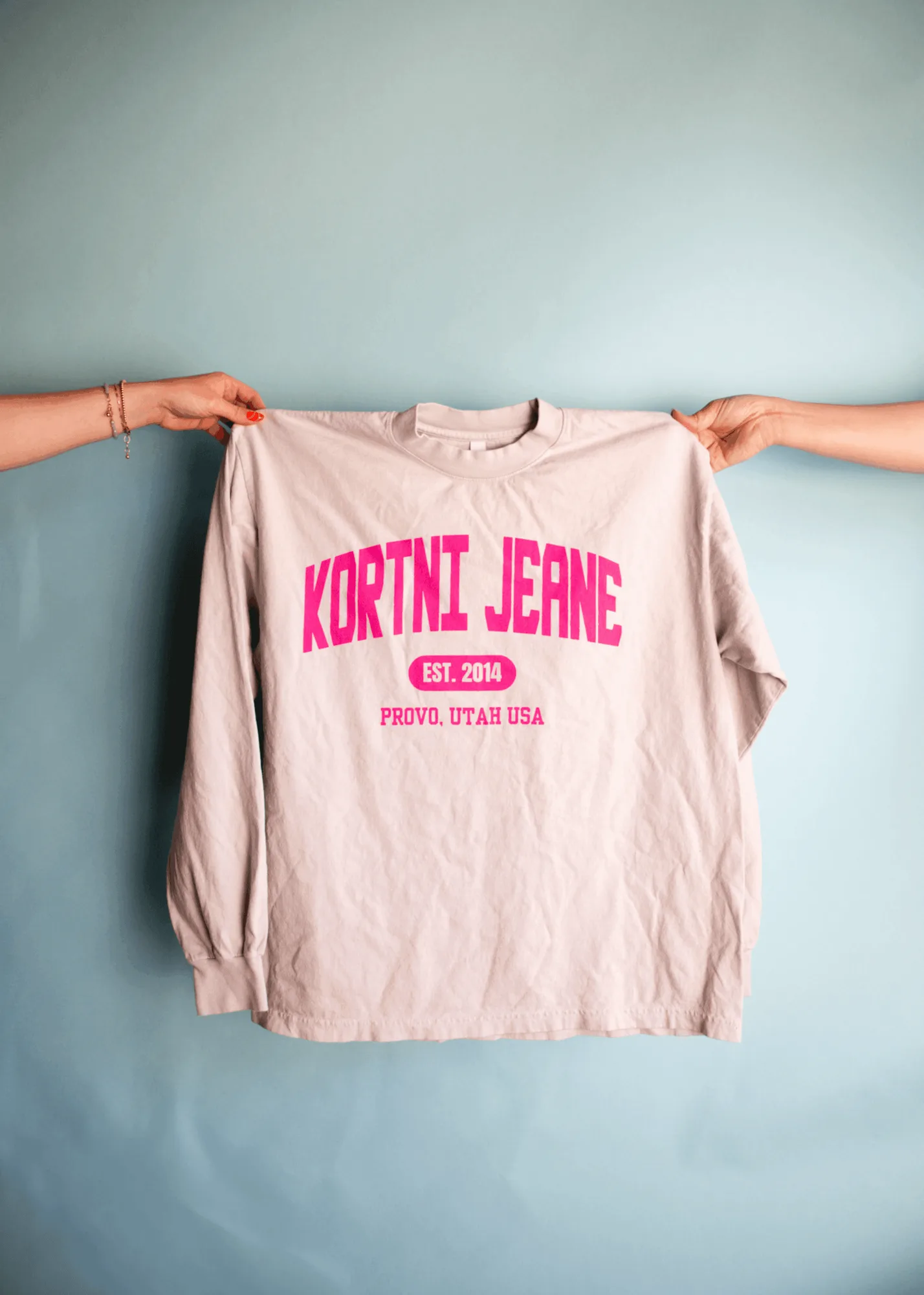 Oversized Kortni Jeane Tee: Styling Ideas for Beach Days