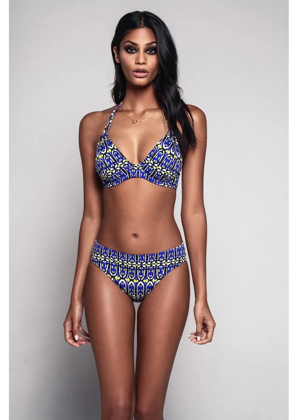 Tieside vs Deep Bikini Brief: Which Fit Suits You?