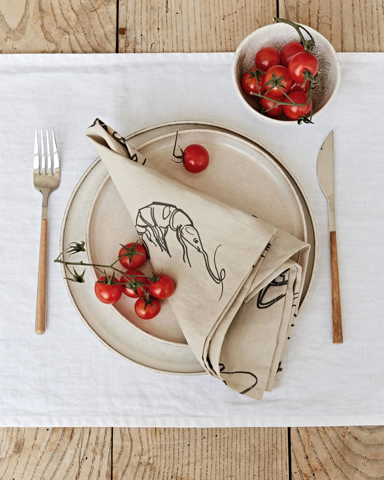 How to Style Linen Napkins for a Formal Dinner Party