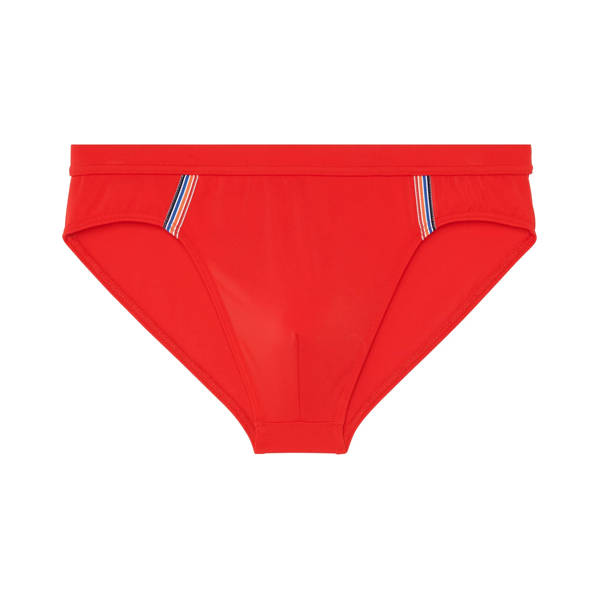 Slip da bagno o boxer da bagno: quale stile da spiaggia fa per te?