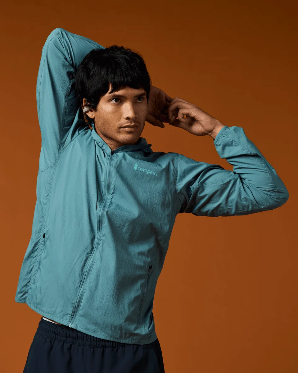 Pacaya Lite vs Pacaya 2.0: Which Men's Jacket Fits You?