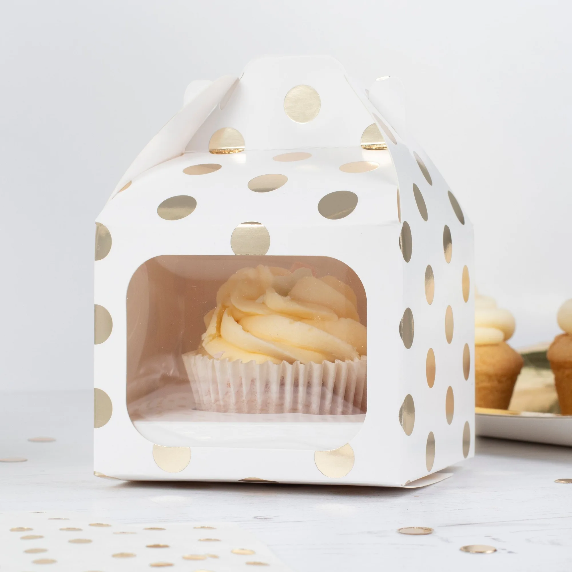 Caja individual de cupcake blanca con lunares dorados