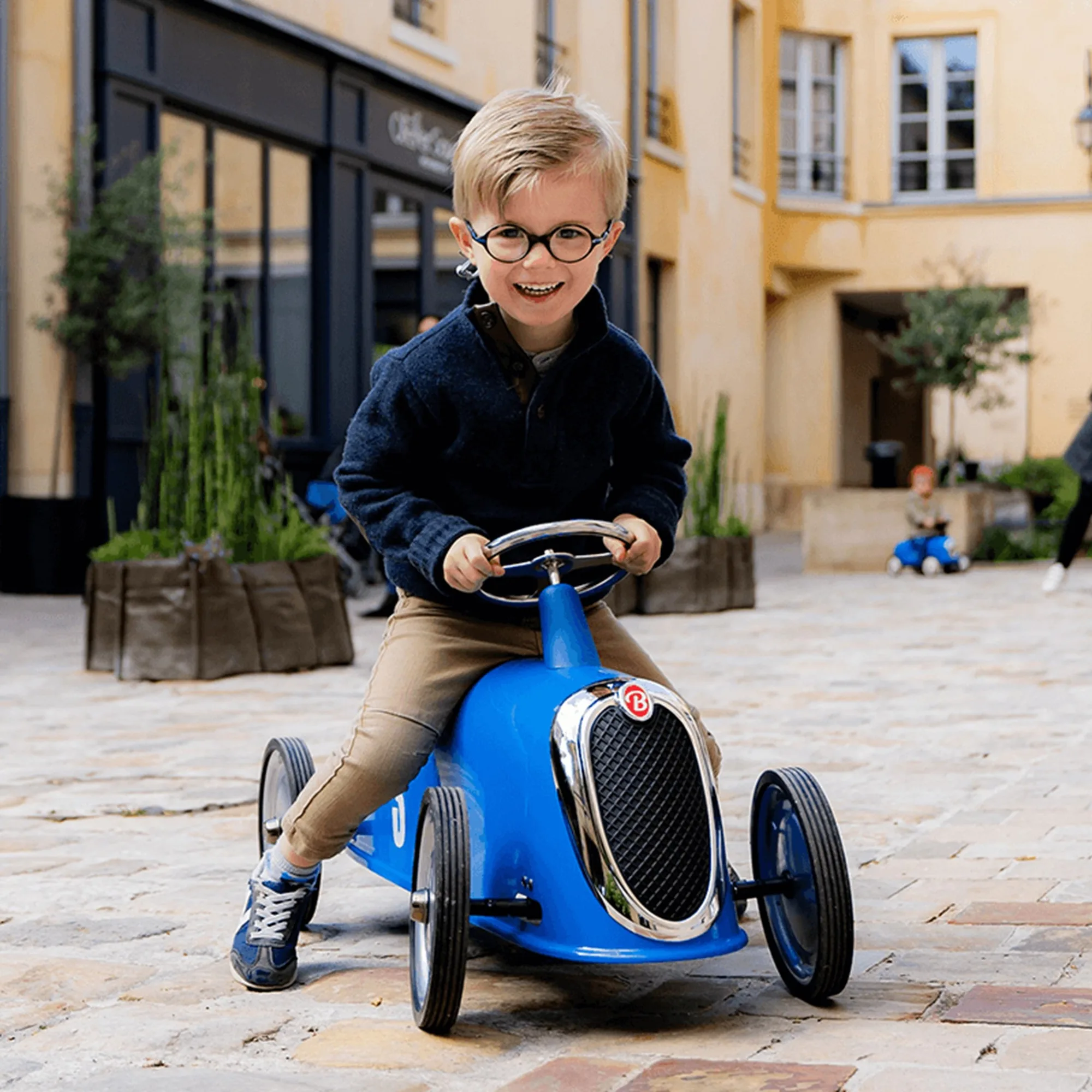 Blue Rider vs Speedster Plane: Welches Oldtimer-Auto für Ihr Kind?
