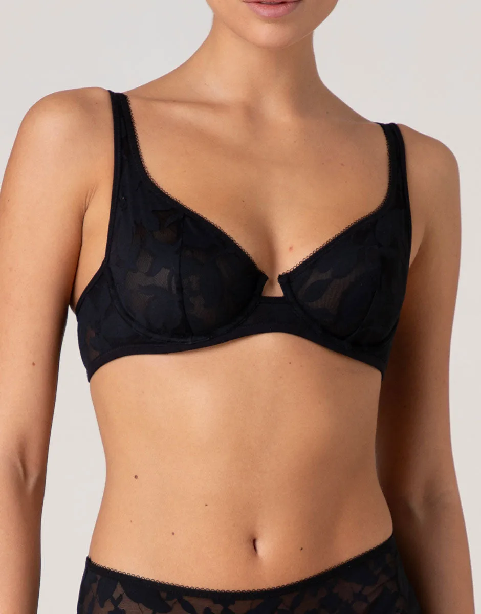 Reggiseno Balconcino Ferretto: Vestibilità e Cura