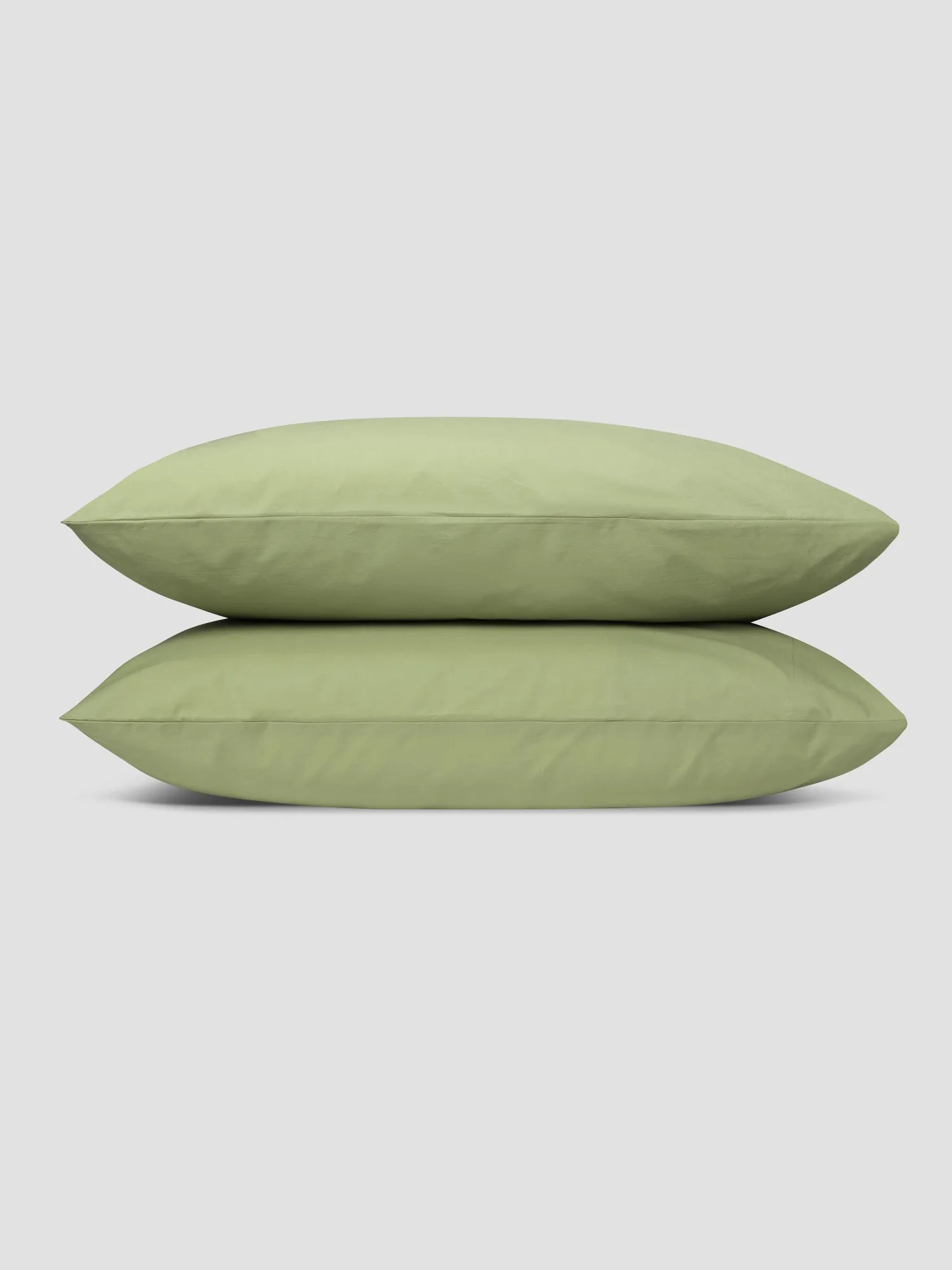 The Best Pillowcases for Acne-Prone Skin: Cotton vs Linen
