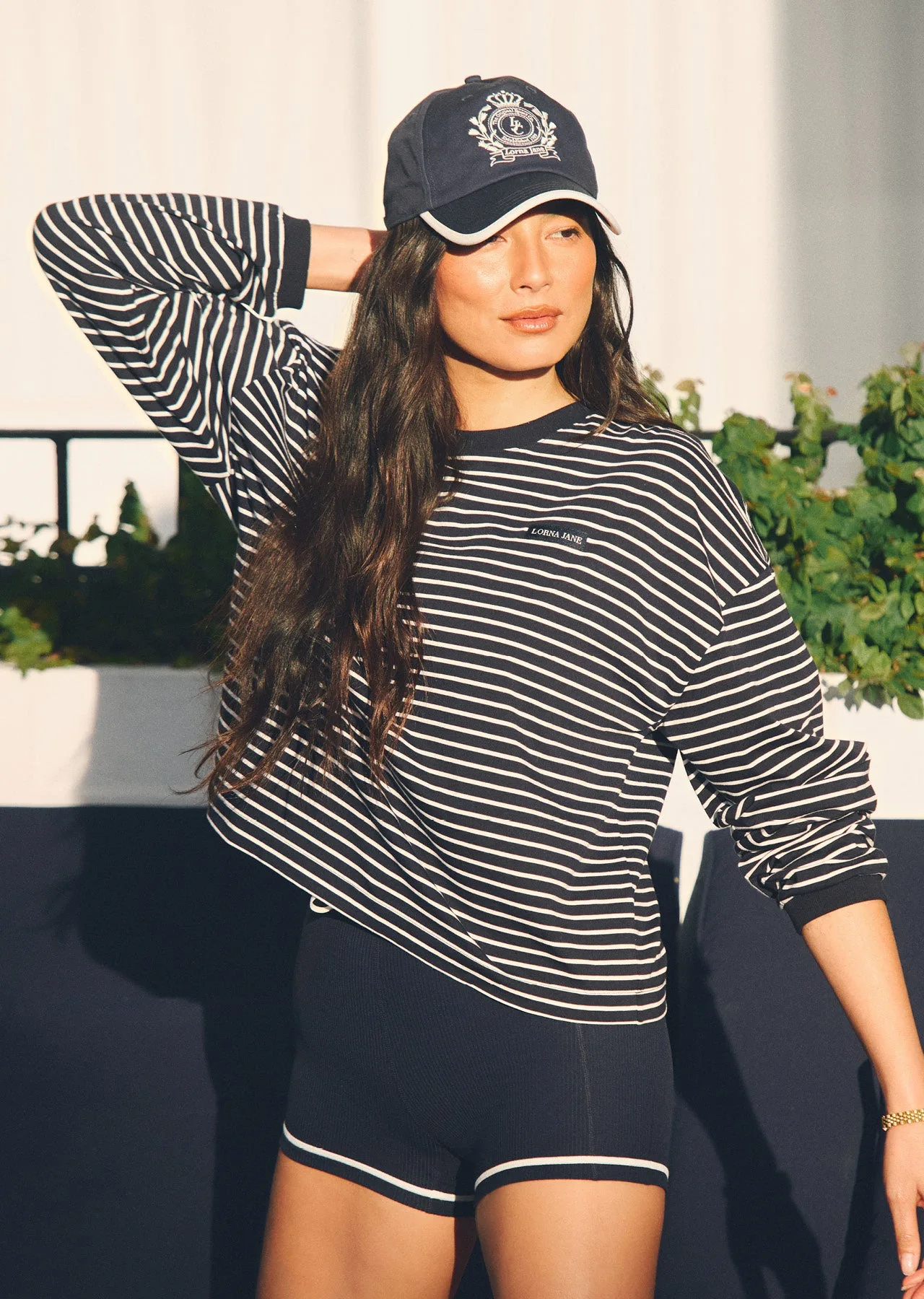 Idee outfit con top a righe estivo