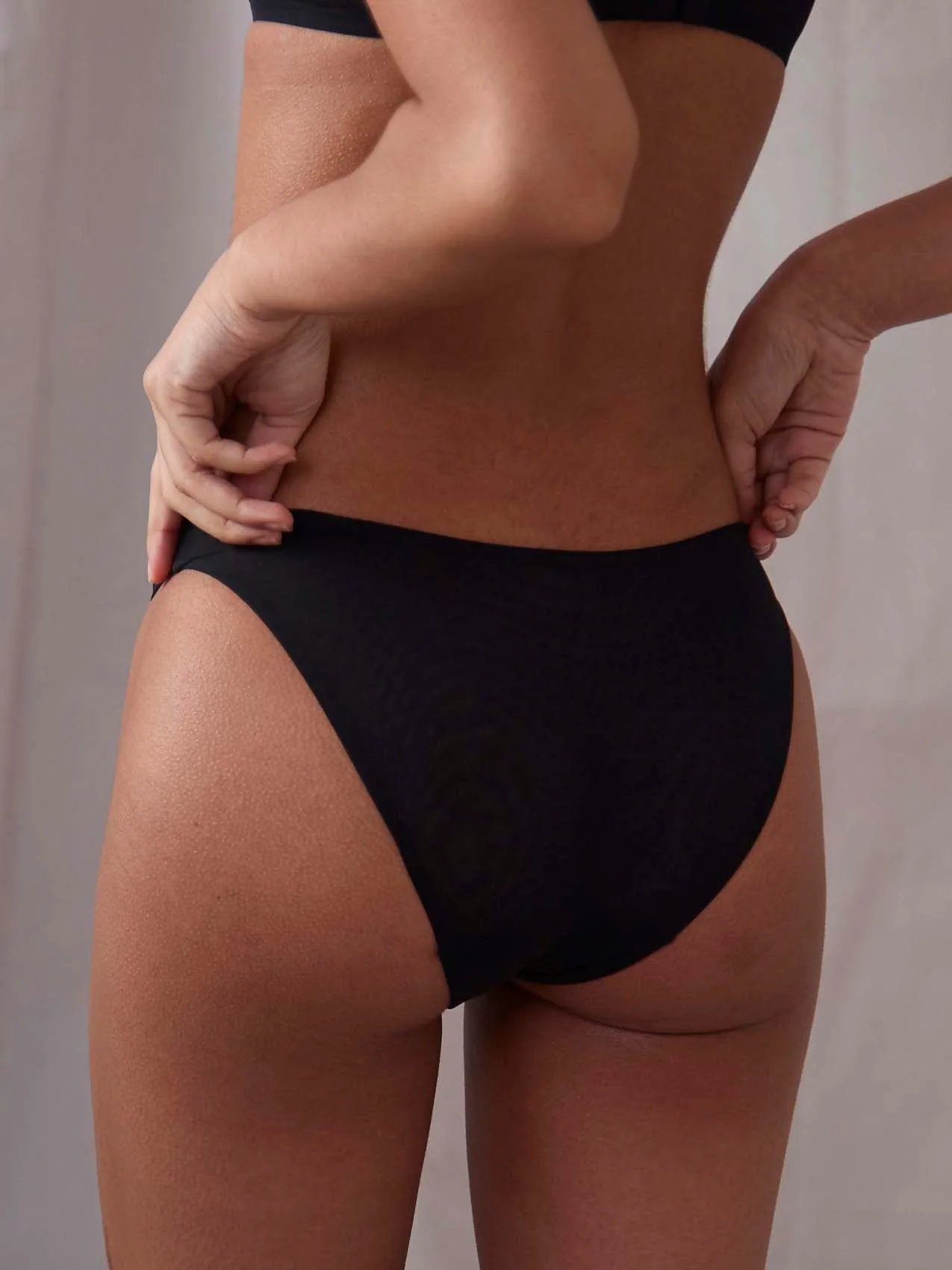 Tangas vs. Cuecas para uso diário: Conforto comparado