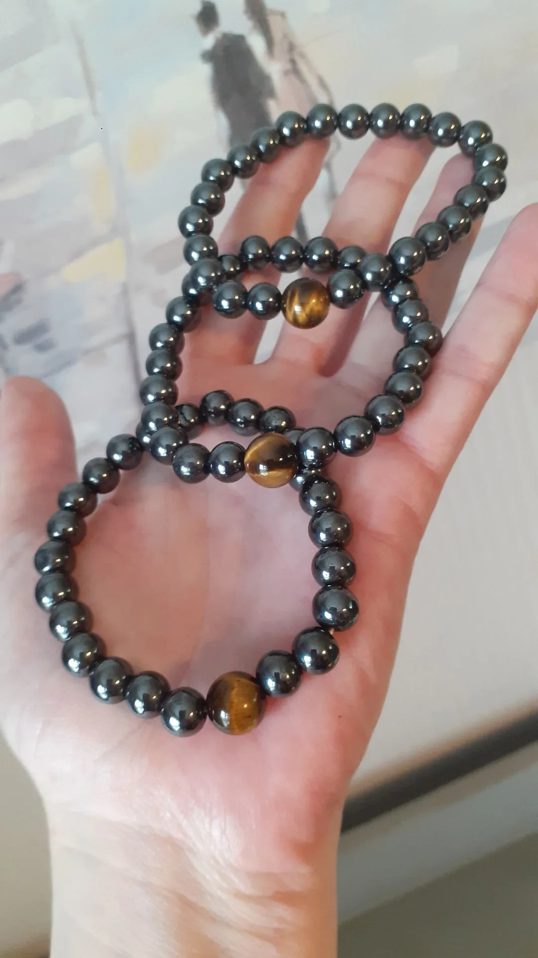 How to Wear a Magnetic Hematite and Tigers Eye Bracelet