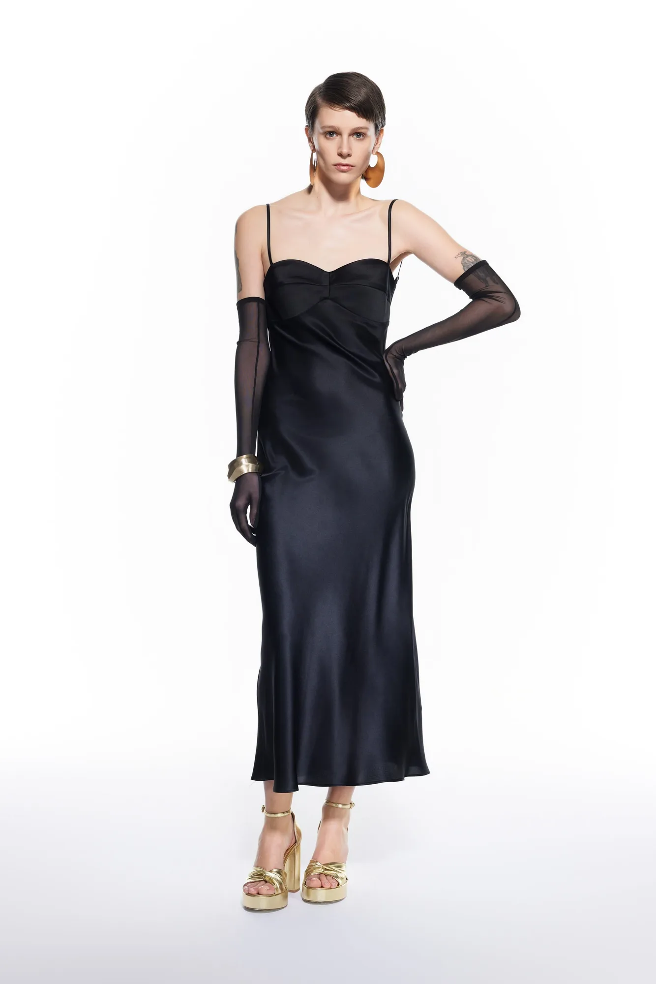 Vestido de seda Tifata Negro