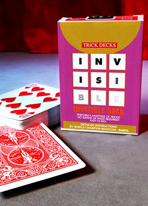 So funktioniert der Unsichtbare Kartentrick mit Bicycle Red