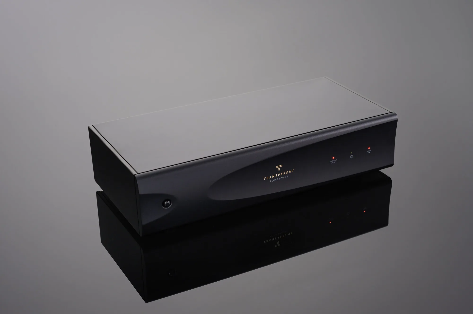 PowerWave X مقابل PowerWave: أي كابل طاقة يناسب نظامك؟