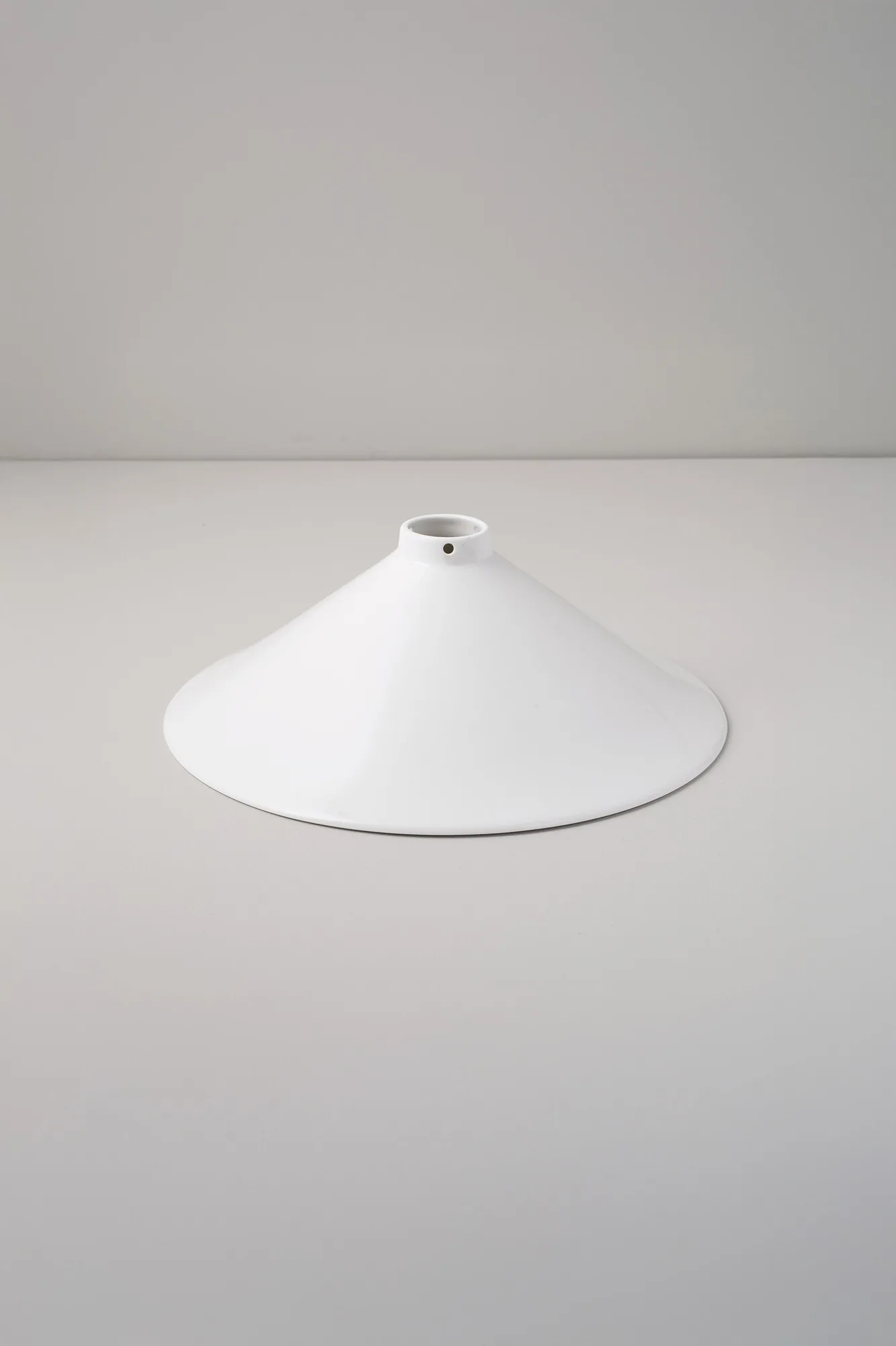 Hector Medium Wall Light Review: Adaptable British Elegance for Any Room