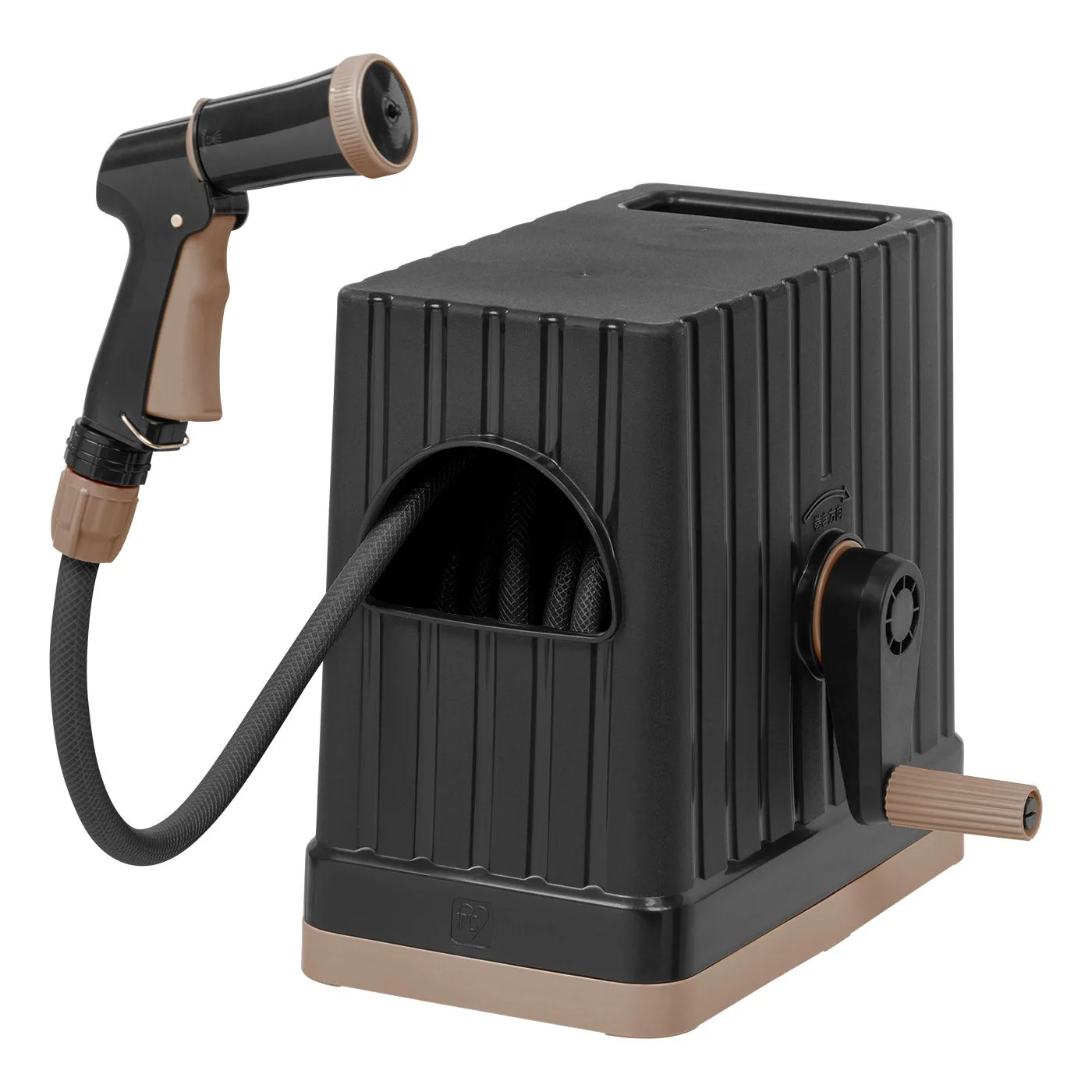 Retractable Garden Hose Reel: Buying Tips