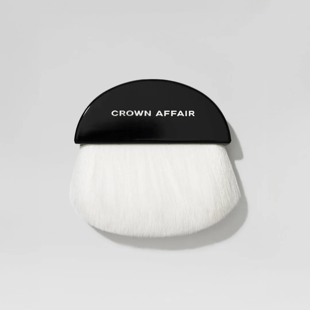 Detangling vs. Styling: How to Use Your Crown Affair Brush for Each Technique