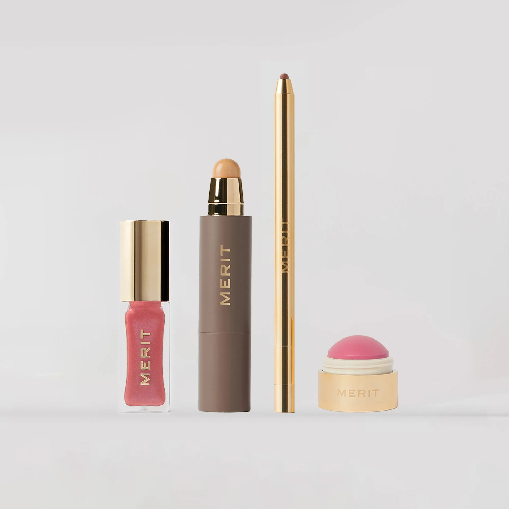 How to Choose the Right Lip Liner Shade for Your Lipstick