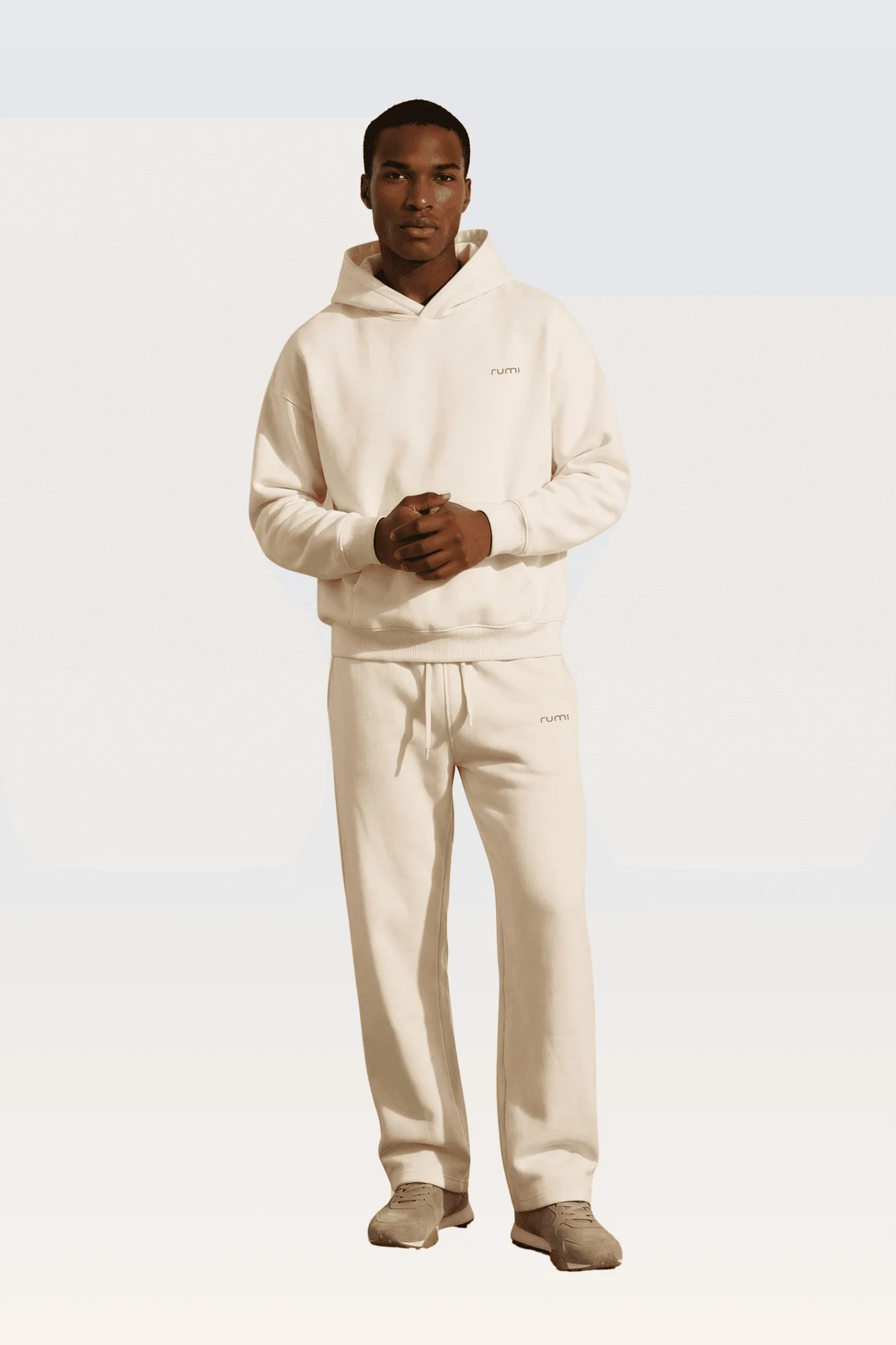 How to Choose Relaxed Sweatpants for Yoga and Lounge