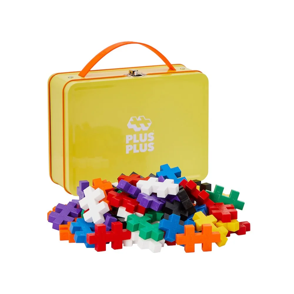 What Is Included in a Plus-Plus BIG Travel Case?