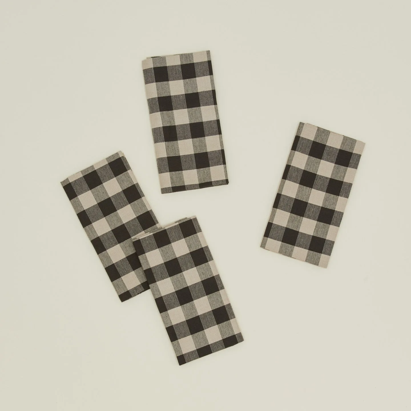 Essential Gingham Dinner Napkin, Set of 4 - Light Grey/Black