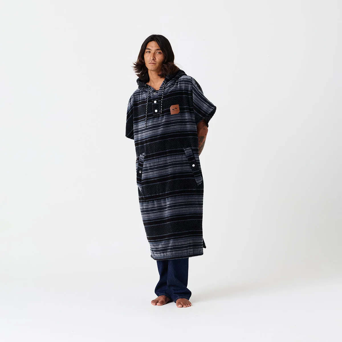 Oso Extra-Warm Poncho - Black