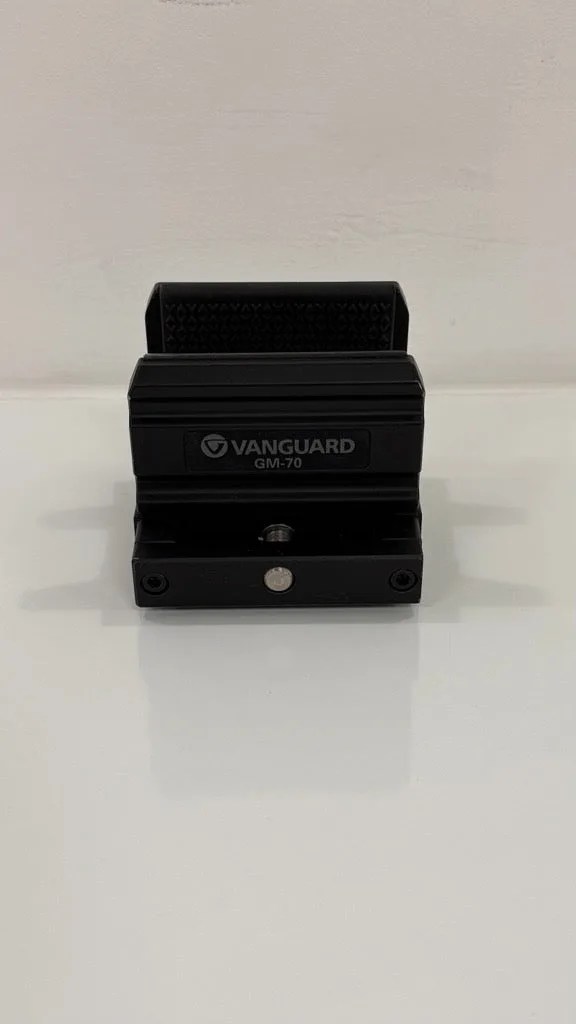 ما يجب فحصه عند شراء منظار ثنائي مستعمل