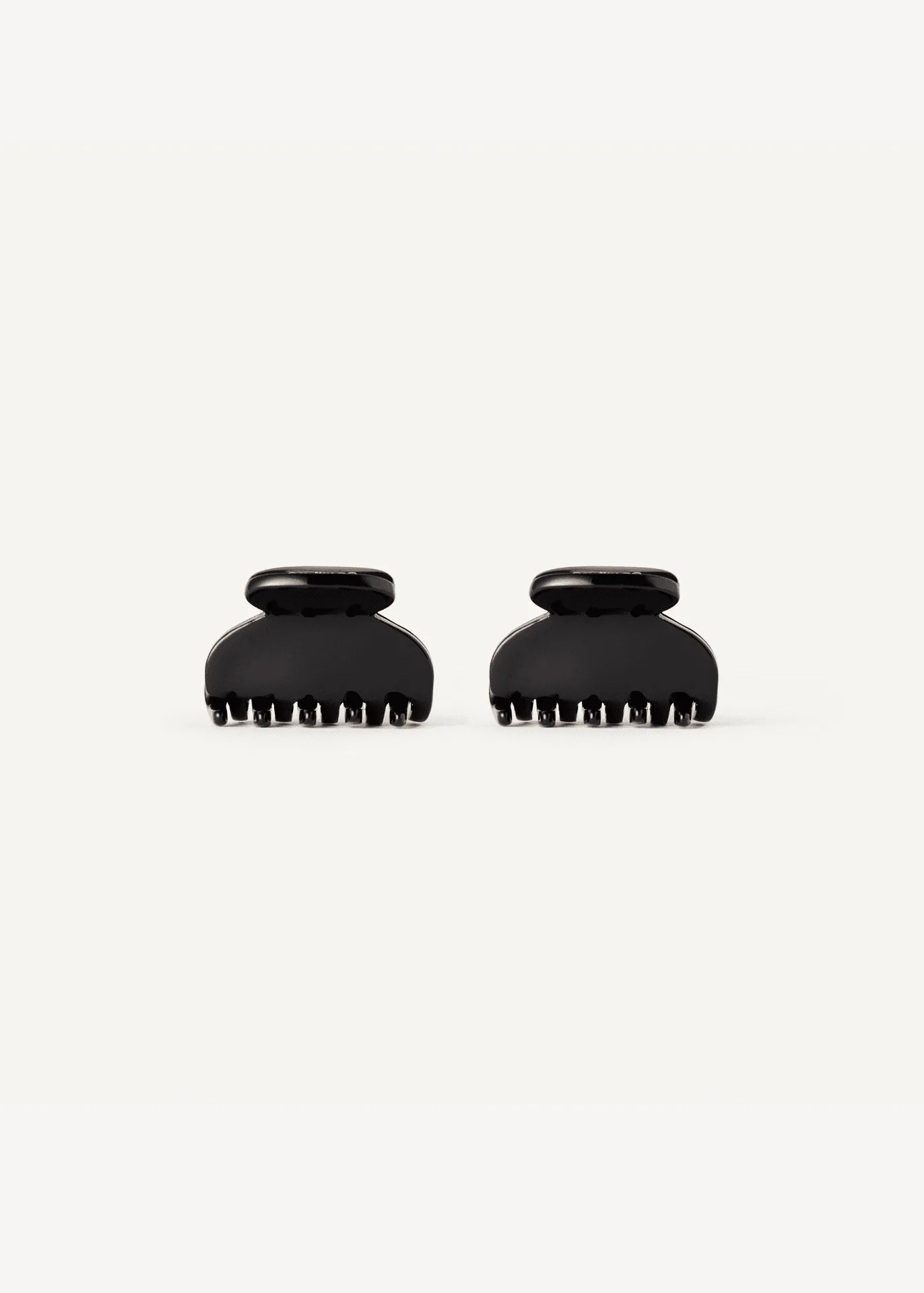 Why Do Hair Clips Slip Out? Causes and Solutions for Fine, Straight, and Thick Hair
