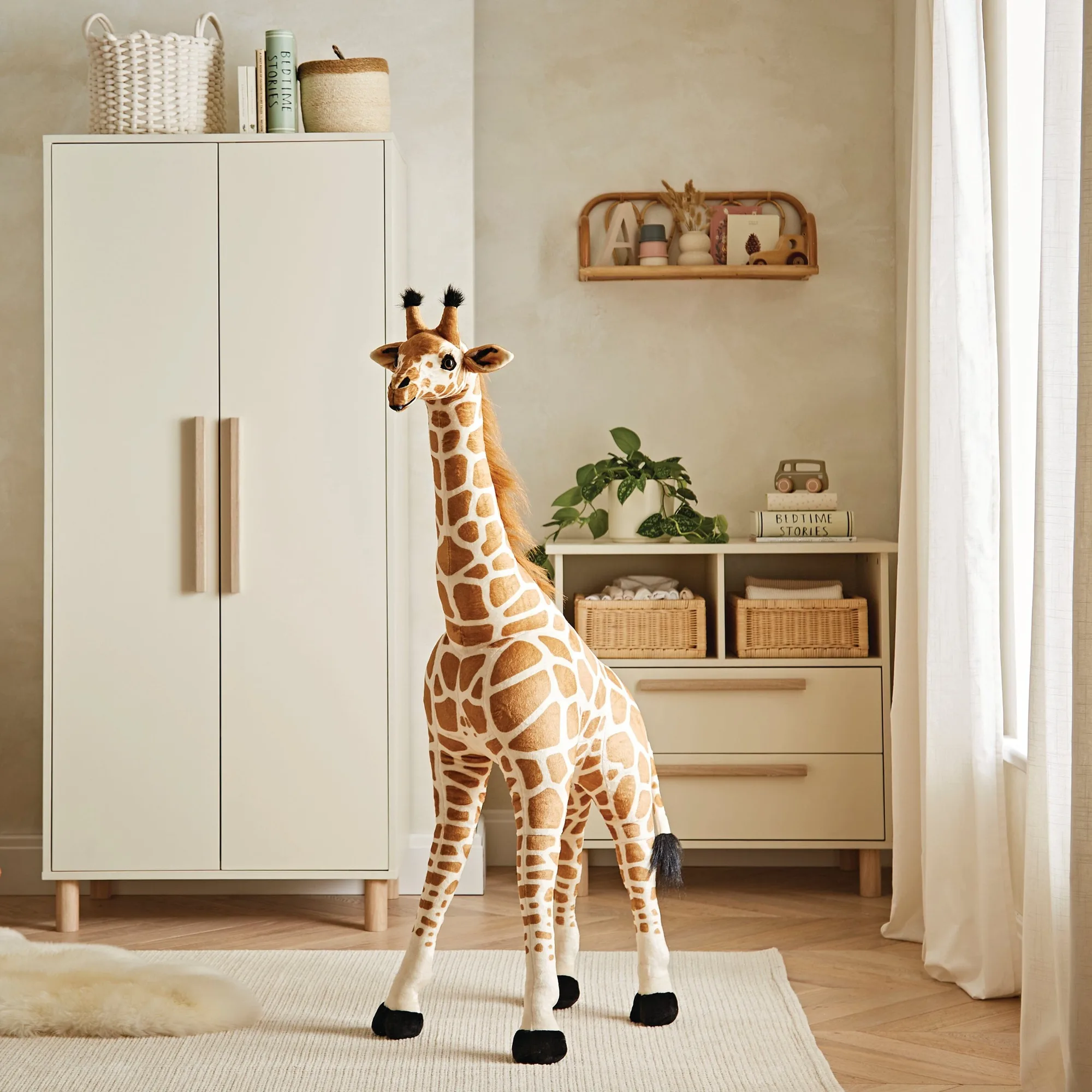 Medium Standing Giraffe Stuffed Animal 135cm