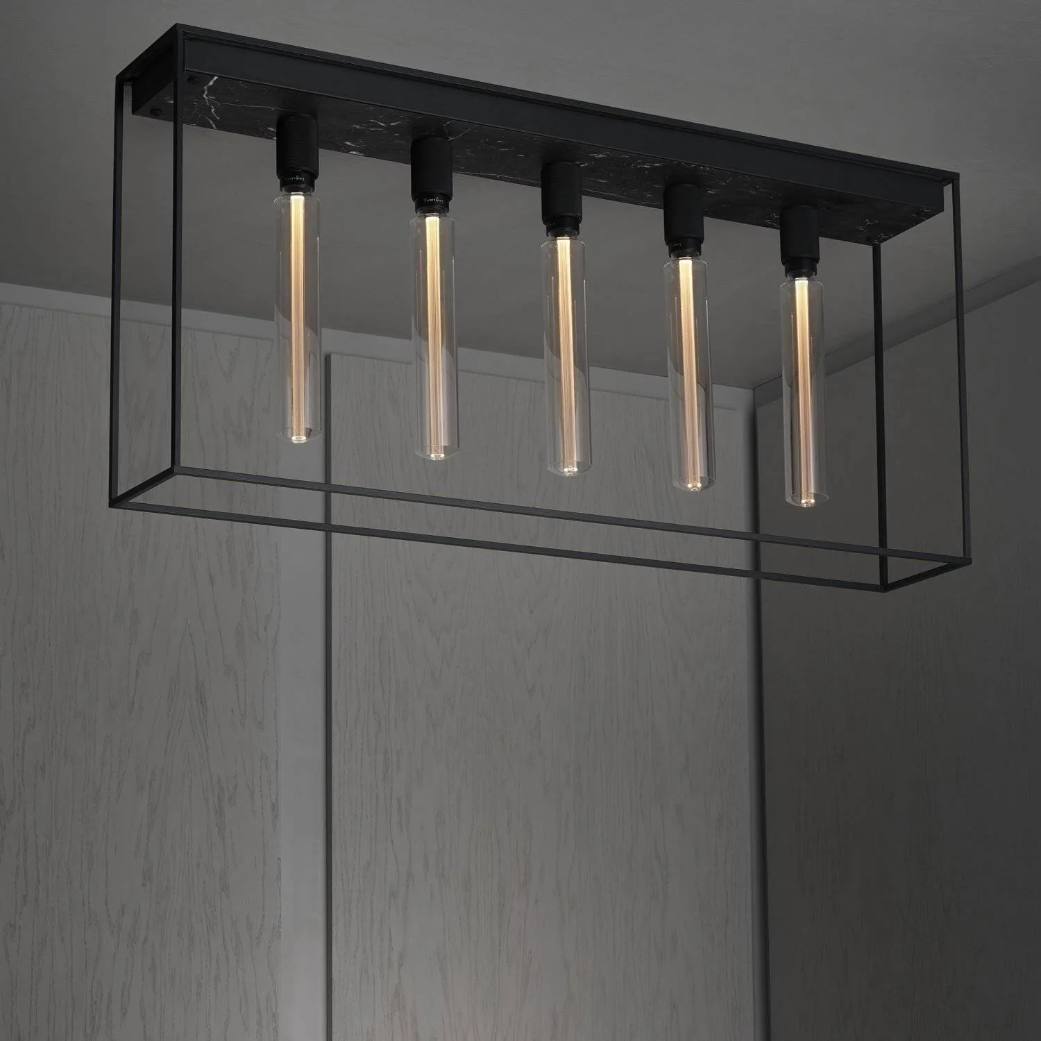 Forked Globe vs Caged Ceiling: Which Pendant Style Suits You