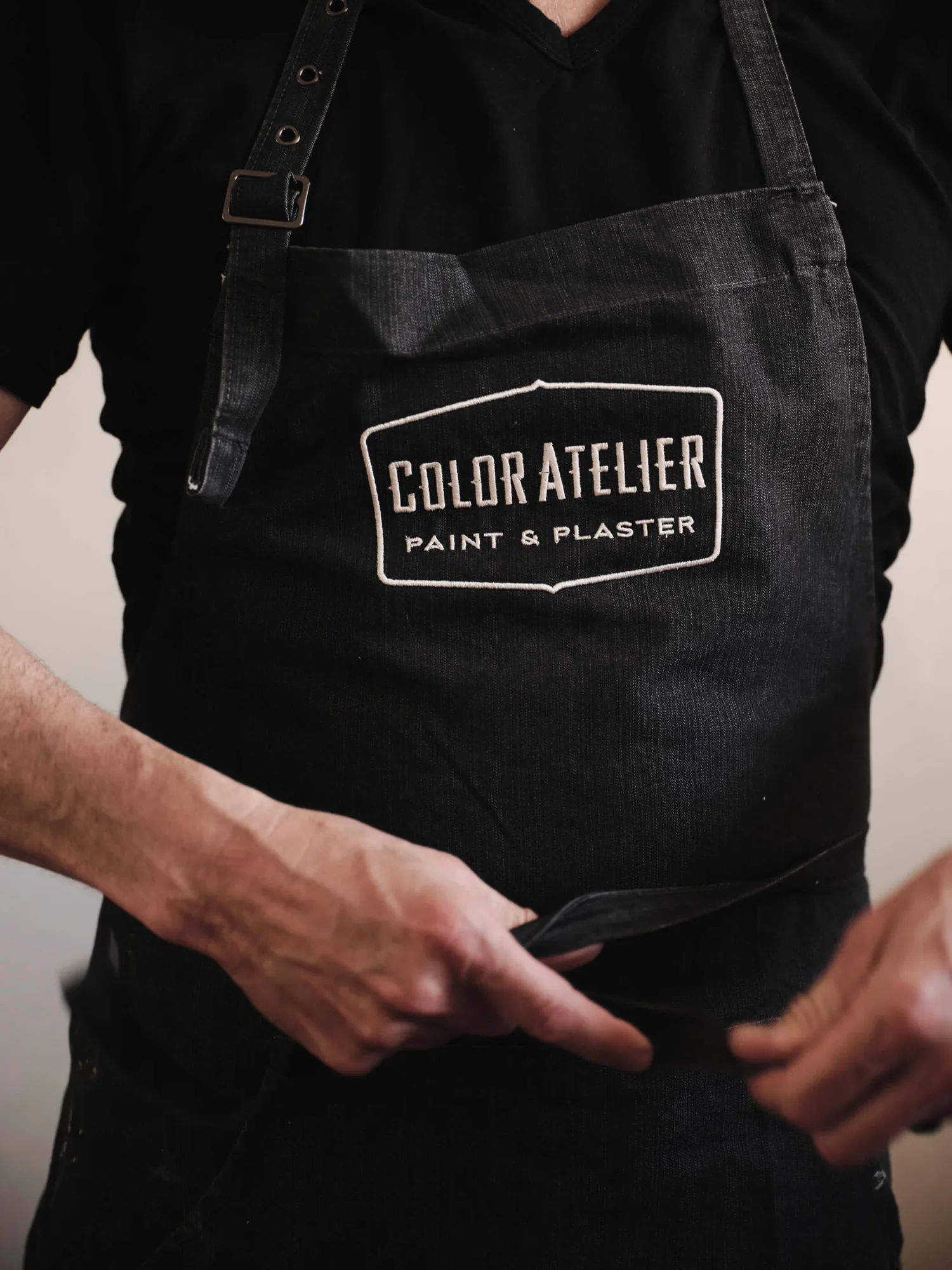 Denim Apron Buying Guide: What to Look For